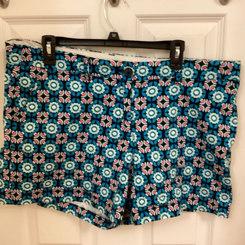 Crown & Ivy Blue and Pink Floral Shorts - Picture 1 of 3